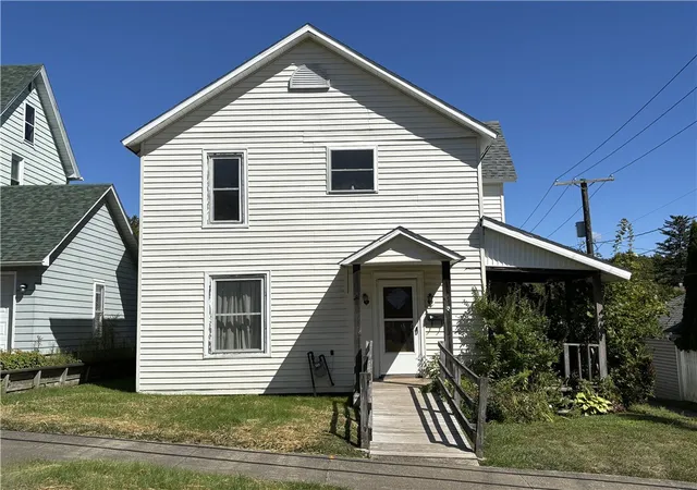 Homes for sale in Kane Boro, PA | 8 South Edgar St, Kane Boro, PA 16735 | MLS# R1642621