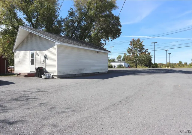 Photo 5 of Single family home for sale at 10384 Us Route 11, Adams, NY 13605 | MLS# S1642877 | Listing updated on 2026-07-21