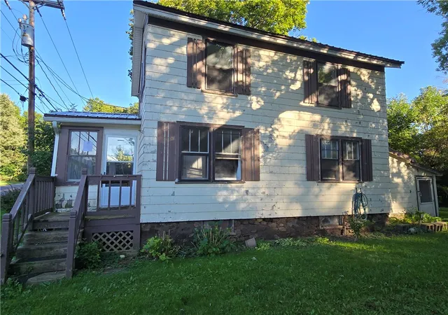 Photo 3 of Sale Pending at 6414 Mud Mills Rd, Newark, NY 14513 | MLS# R1642899 | Listing updated on 2026-03-29