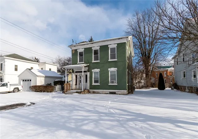 Listing Photo 4 - Condo for sale in building located at 100 Broad St, Lyons, NY 14489