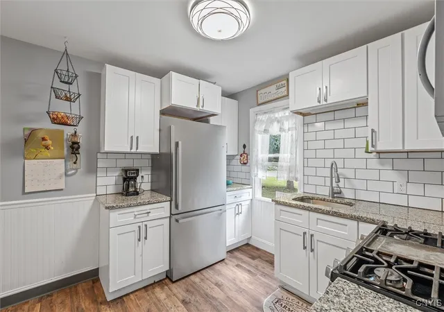 Photo 3 of Single family home for sale at 1387 County Route 9, Fulton, NY 13069 | MLS# S1643311 | Listing updated on 2026-07-27
