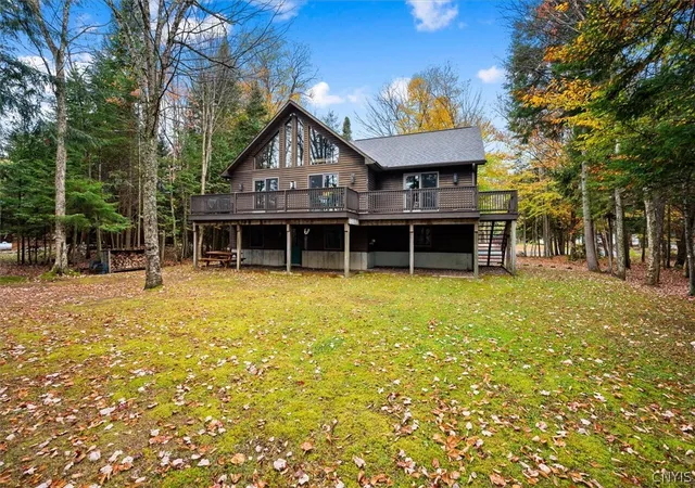 Homes for sale in Webb, NY | 209 Spruce Dr, Webb, NY 13472 | MLS# S1643931