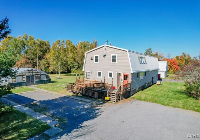 Homes for sale in Ellisburg, NY | 8883 Us Route 11, Ellisburg, NY 13605 | MLS# S1638727