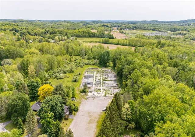 1st image of 23 Pannell Cir, Perinton, NY 14450 | MLS# R1602436