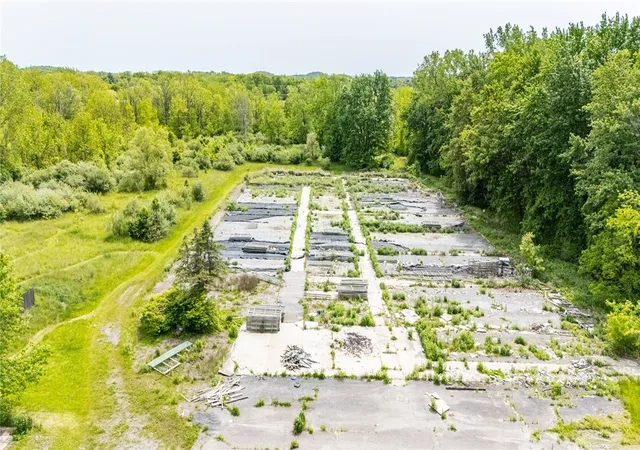 2nd image of 23 Pannell Cir, Perinton, NY 14450 | MLS# R1602436