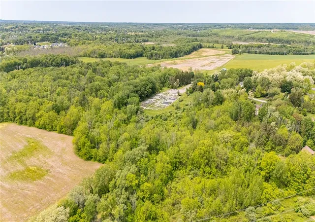 4th image of 23 Pannell Cir, Perinton, NY 14450 | MLS# R1602436