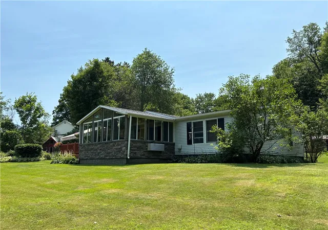Homes for sale in Mt Jewett Boro, PA | 4 Erickson Dr, Mt Jewett Boro, PA 16740 | MLS# R1641496