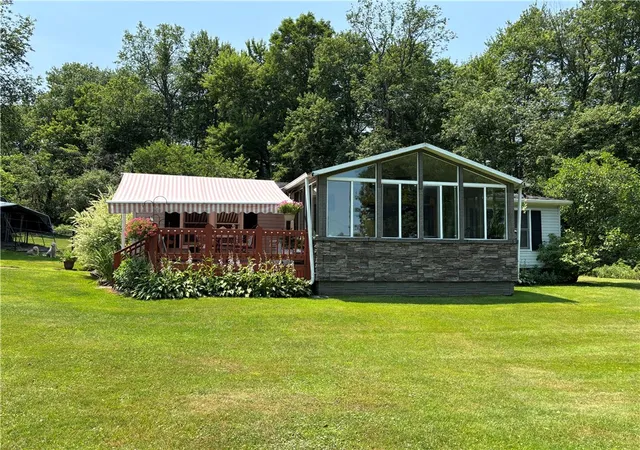 Homes for sale in Mt Jewett Boro, PA | 4 Erickson Dr, Mt Jewett Boro, PA 16740 | MLS# R1641496