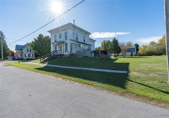 5th image of 409 Franklin St, Hammond, NY 13646 | MLS# S1645306