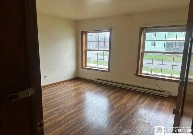 Photo 4 of Single family home for sale at 192 Woodward Ave, Springville, NY 14141 | MLS# R1645179 | Listing updated on 2026-06-13