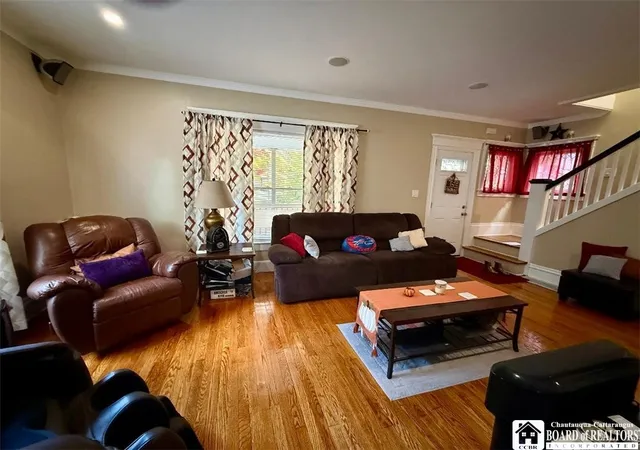 2nd image of 47 14th St, Jamestown, NY 14701 | MLS# R1645661