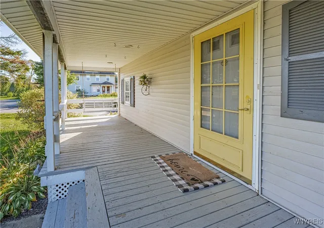 Homes for sale in Cambria, NY | 3708 N Ridge Rd, Cambria, NY 14094 | MLS# B1646742