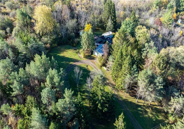 Photo 2 of Sale Pending at 3306 Flint Hl Rd, Naples, NY 14512 | MLS# R1627136 | Listing updated on 2026-07-14