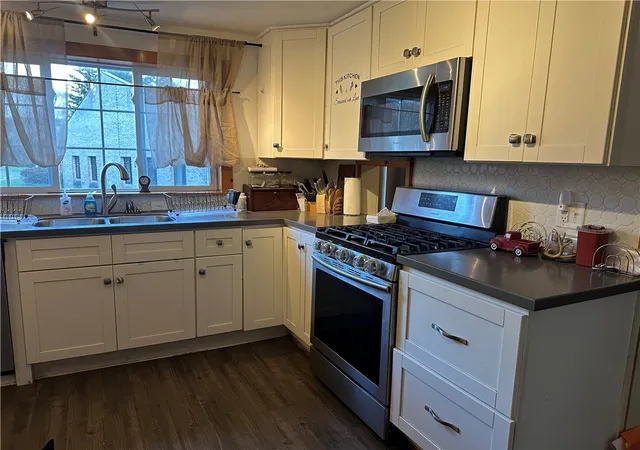 5th image of 19 Cortland St, Norwich, NY 13815 | MLS# R1647105