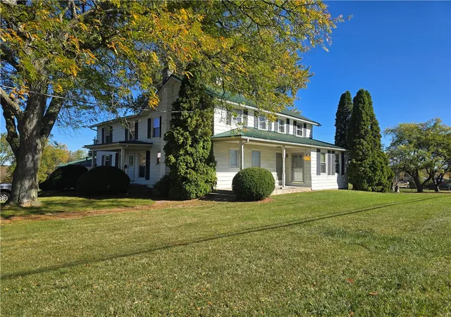 Homes for sale in Bloomfield, NY | 6640 State Route 5 And 20, Bloomfield, NY 14469 | MLS# R1646126