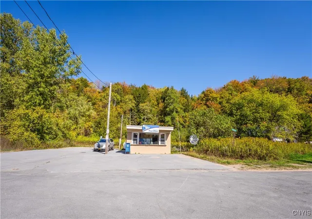 19th image of Main St N, Hinckley, NY 13352 | MLS# S1642282