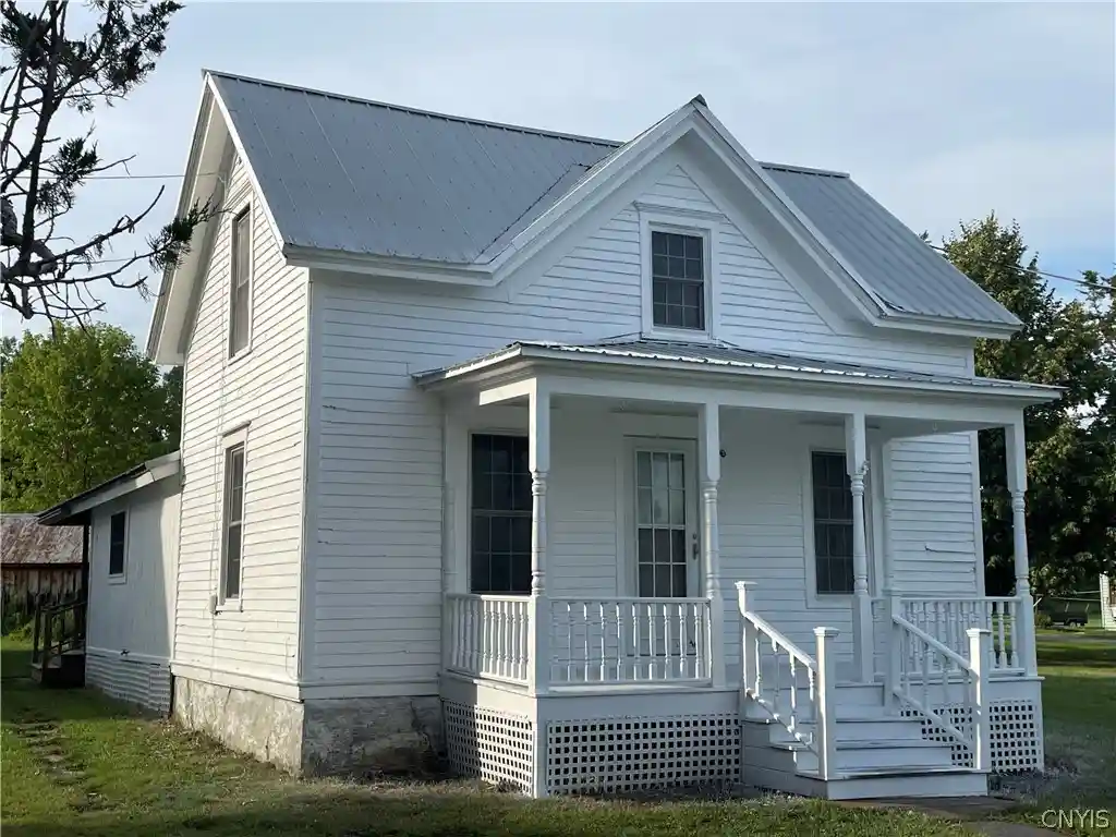Photo 1 of Single family home for sale at 17836 County Route 59, Dexter, NY 13634 | MLS# S1646377 | Listing updated on 2026-08-30