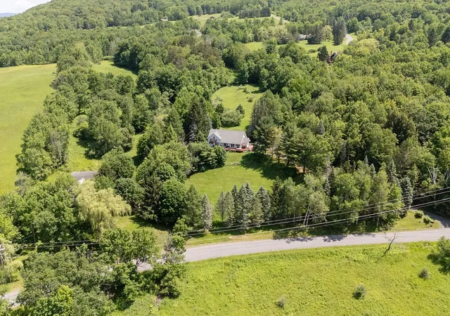 Homes for sale in Middletown, NY | 1089 Hog Mountain Rd, Middletown, NY 12430 | MLS# R1647852