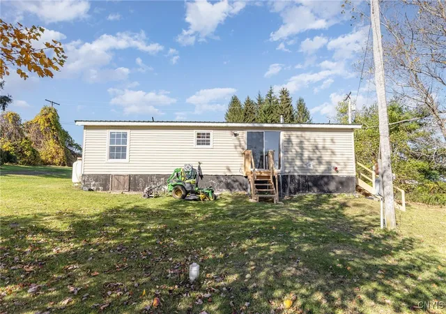 Homes for sale in Fenner, NY | 2690 Bear Swamp Rd, Fenner, NY 13037 | MLS# S1646115