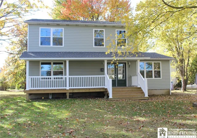 1st image of 7 Hillcrest Dr, Pomfret, NY 14063 | MLS# R1648122