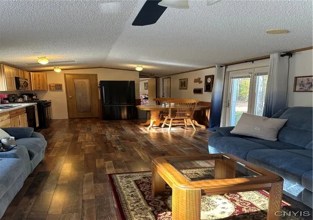 Homes for sale in Vienna, NY | 8051 Saltzman Rd, Vienna, NY 13308 | MLS# S1648052