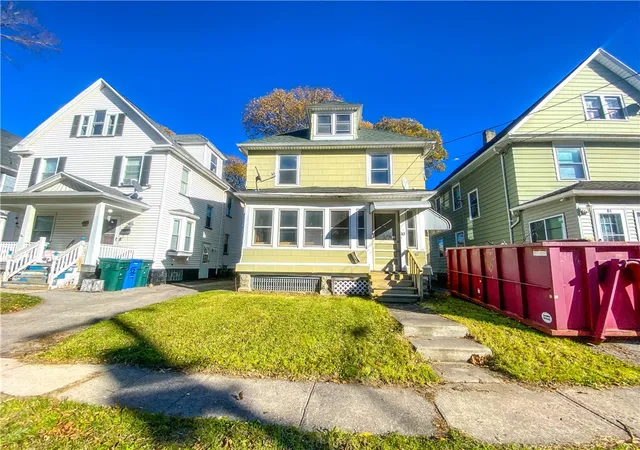 Homes for sale in Rochester, NY | 10 Renwood St, Rochester, NY 14621 | MLS# R1649324