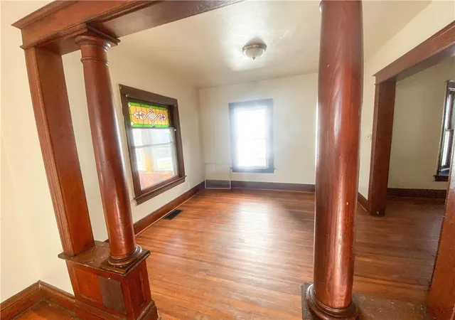 Homes for sale in Rochester, NY | 10 Renwood St, Rochester, NY 14621 | MLS# R1649324