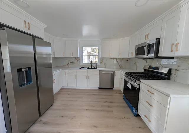 4th image of 10 E Hazel St, Corning, NY 14830 | MLS# R1649871
