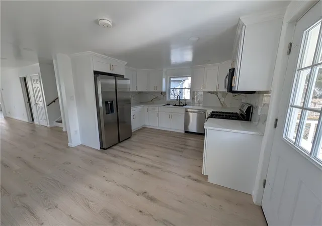 5th image of 10 E Hazel St, Corning, NY 14830 | MLS# R1649871