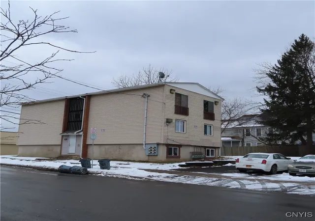 3rd image of 600 S Ave, Syracuse, NY 13207