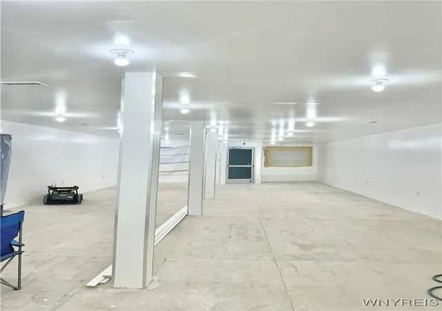 3rd image of 970 Sycamore St, Buffalo, NY 14212 | MLS# B1649997