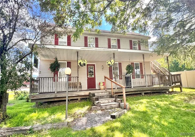 Homes for sale in Ellicottville, NY | 6 Martha St, Ellicottville, NY 14731 | MLS# B1650221