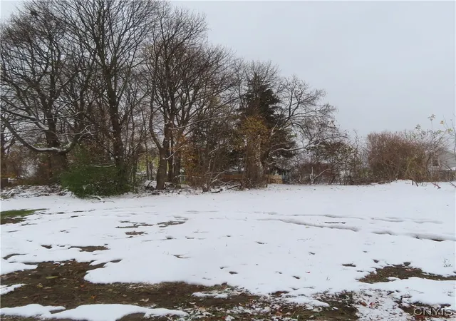 1st image of 209 Lincoln Ave, Syracuse, NY 13204 | MLS# S1649714