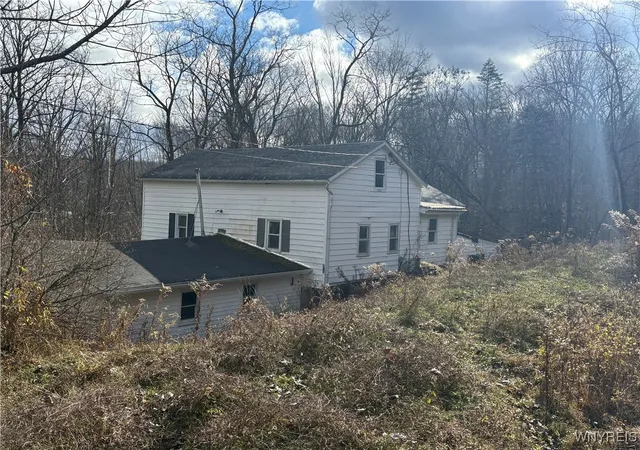Photo 3 of Sale Pending at 412 Geise Rd, Darien Center, NY 14040 | MLS# B1650523 | Listing updated on 2026-07-27