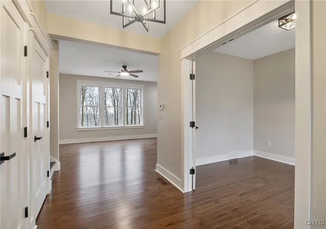 Homes for sale in Camillus, NY | 112 Topaz, Camillus, NY 13219 | MLS# S1650534