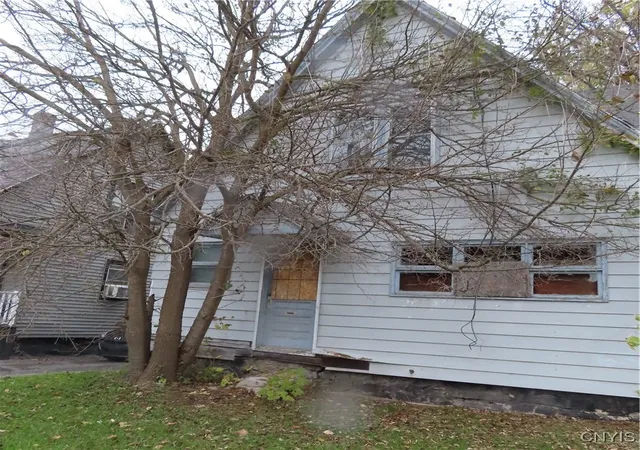 1st image of 632 W Newell St, Syracuse, NY 13205 | MLS# S1649718