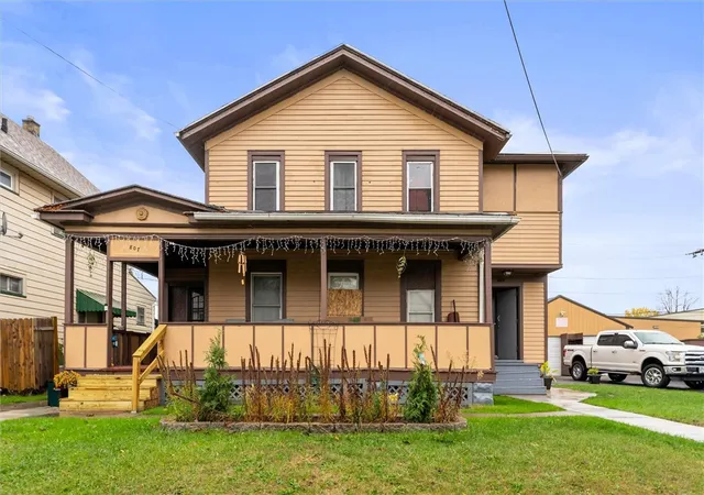 Homes for sale in Rochester, NY | 807 Avenue D, Rochester, NY 14621 | MLS# R1647801