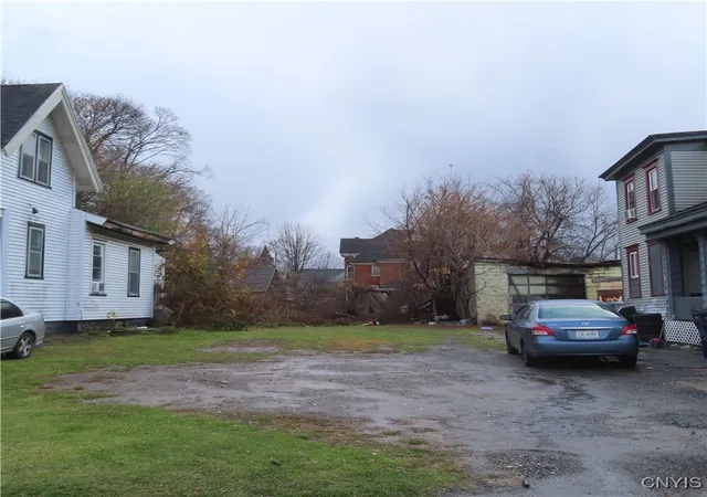 1st image of 447 Shonnard St, Syracuse, NY 13204 | MLS# S1649715