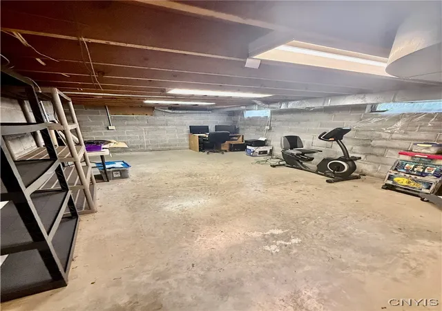 Photo 20 of Sale Pending at 242 N Hoopes Ave, Auburn, NY 13021 | MLS# S1651242 | Listing updated on 2026-04-13