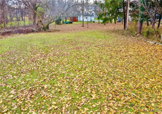 Photo 5 of Sale Pending at 242 N Hoopes Ave, Auburn, NY 13021 | MLS# S1651242 | Listing updated on 2026-04-13