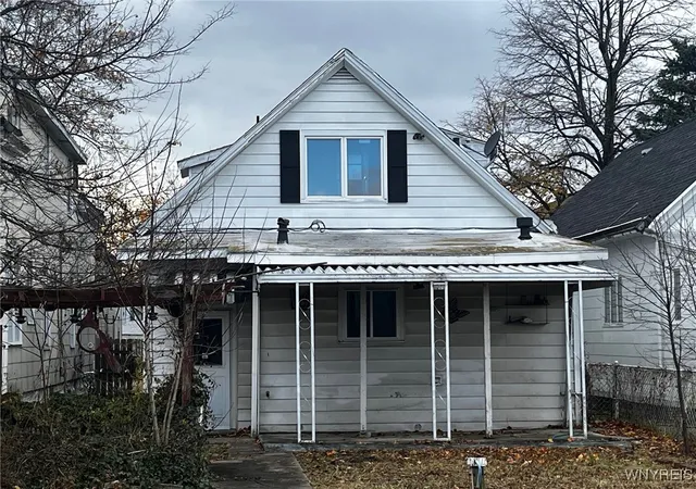 Homes for sale in Buffalo, NY | 41 Briscoe Ave, Buffalo, NY 14211 | MLS# B1651409