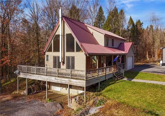 Photo 1 of Single family home for sale at 8483 Edwards Rd, Rome, NY 13440 | MLS# S1650369 | Listing updated on 2026-04-14
