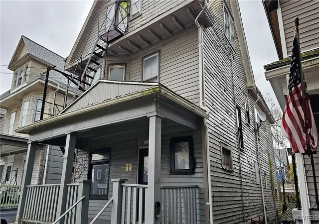 Homes for sale in Buffalo, NY | 663 Hopkins St, Buffalo, NY 14220 | MLS# B1652064