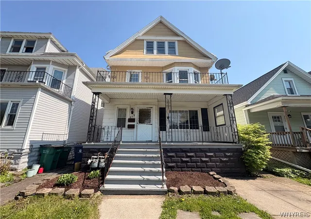 Homes for sale in Buffalo, NY | 115 Hayden St, Buffalo, NY 14210 | MLS# B1651389