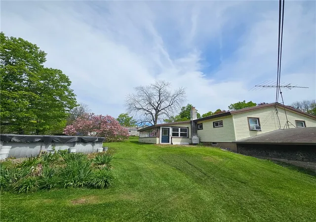 Homes for sale in Sterling, NY | 14443 Meade St, Sterling, NY 13156 | MLS# R1652307
