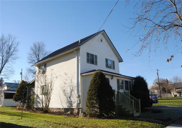 Homes for sale in Kane Boro, PA | 310 Janeway St, Kane Boro, PA 16735 | MLS# R1652275