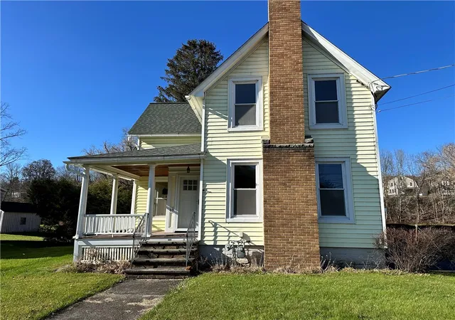 Photo 3 of Single family home for sale at 69 Liberty St, Walton, NY 13856 | MLS# R1653147 | Listing updated on 2026-08-04