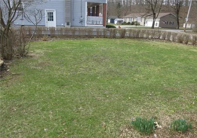 Homes for sale in German Flatts, NY | 21 Gordon Pl, German Flatts, NY 13357 | MLS# S1653101