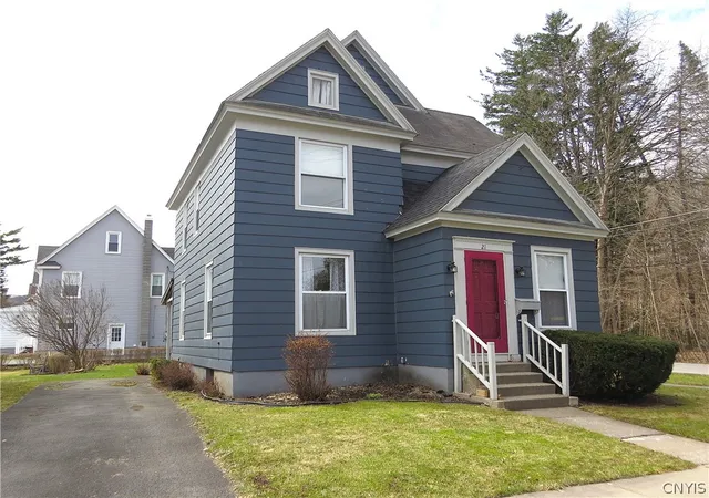 Homes for sale in German Flatts, NY | 21 Gordon Pl, German Flatts, NY 13357 | MLS# S1653101