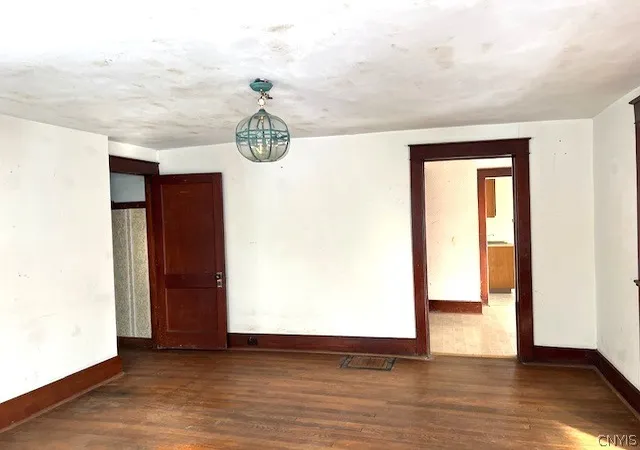 Photo 4 of Sale Pending at 5969 Stockbridge Hl Rd, Munnsville, NY 13409 | MLS# S1653106 | Listing updated on 2026-07-21